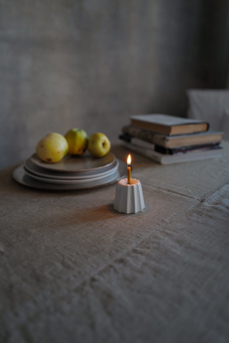 Kerzenhalter aus Porzellan, klein - The Baltic Shop