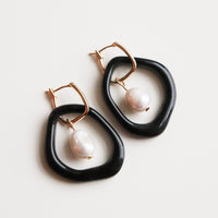 Ohrringe aus Porzellan "Arp" - The Baltic Shop