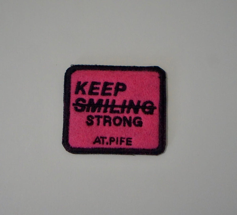 Patch für Eimerhut "Keep Strong" - The Baltic Shop