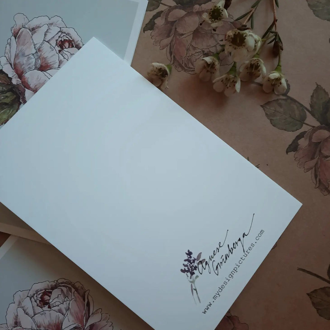 Romantische Vintage-Rosenkarte, gefaltete Karte - The Baltic Shop