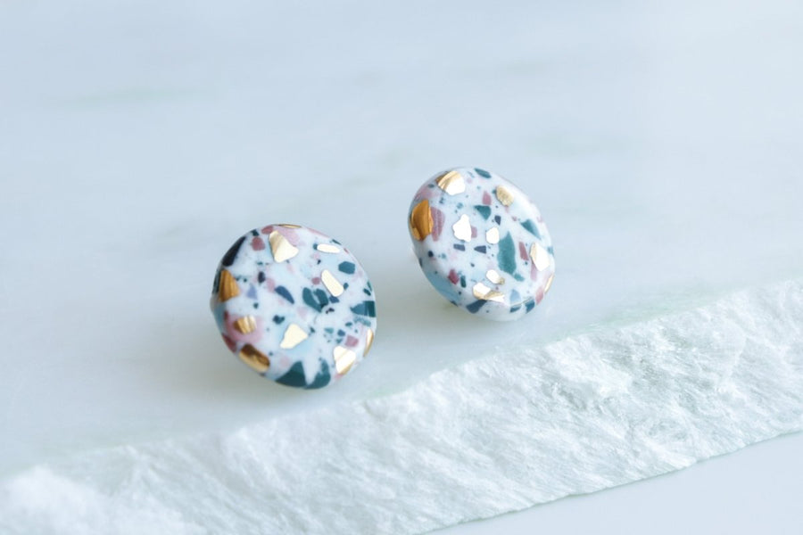 Runde Ohrringe aus Porzellan - The Baltic Shop