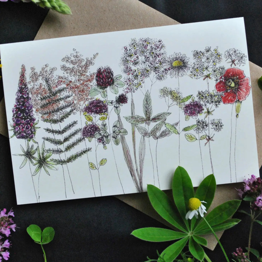 Rustikale Klappkarte mit Blumenkarte - The Baltic Shop