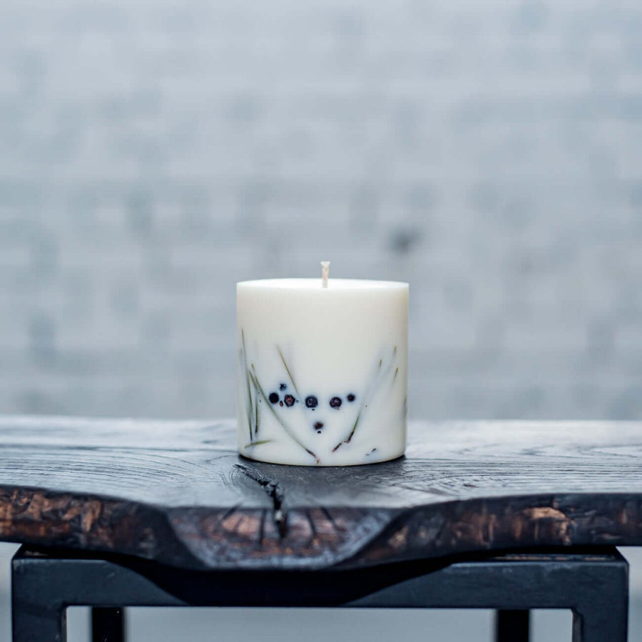 Sojawachskerze mit Wacholderduft - The Baltic Shop