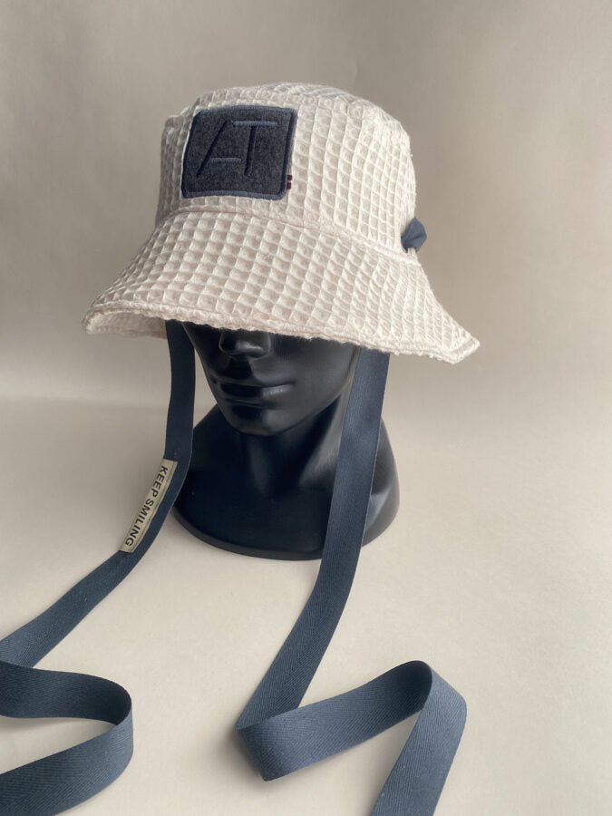 Sommerlicher Eimerhut aus Baumwolle - The Baltic Shop