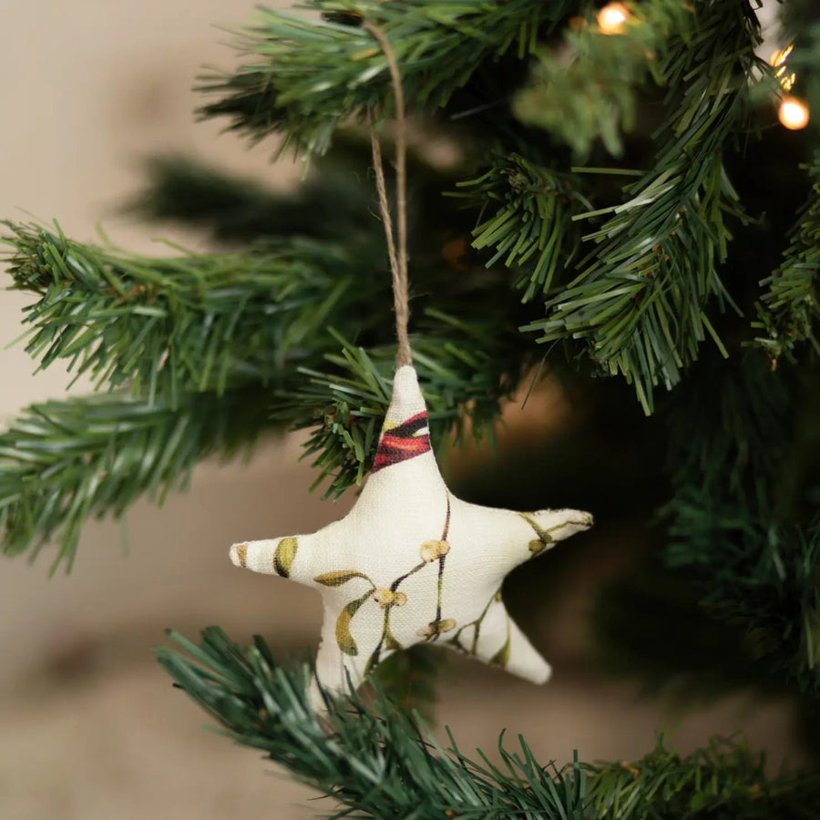 Weihnachtsbaumschmuck aus Naturleinen, 4er-Set - The Baltic Shop